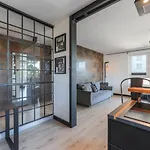 Apartmarte- Oldtown With Garden Apartman *