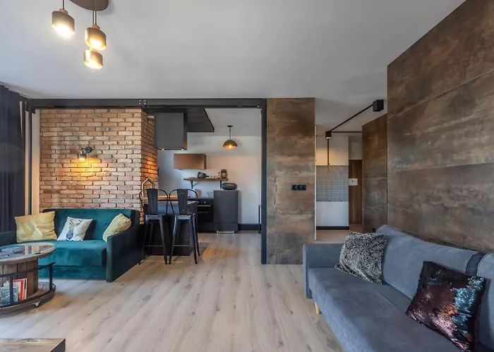 Apartmarte- Oldtown With Garden アパート