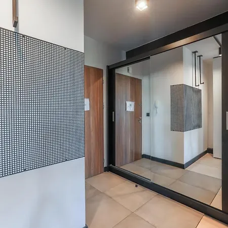 Apartmarte- Oldtown With Garden Apartament *